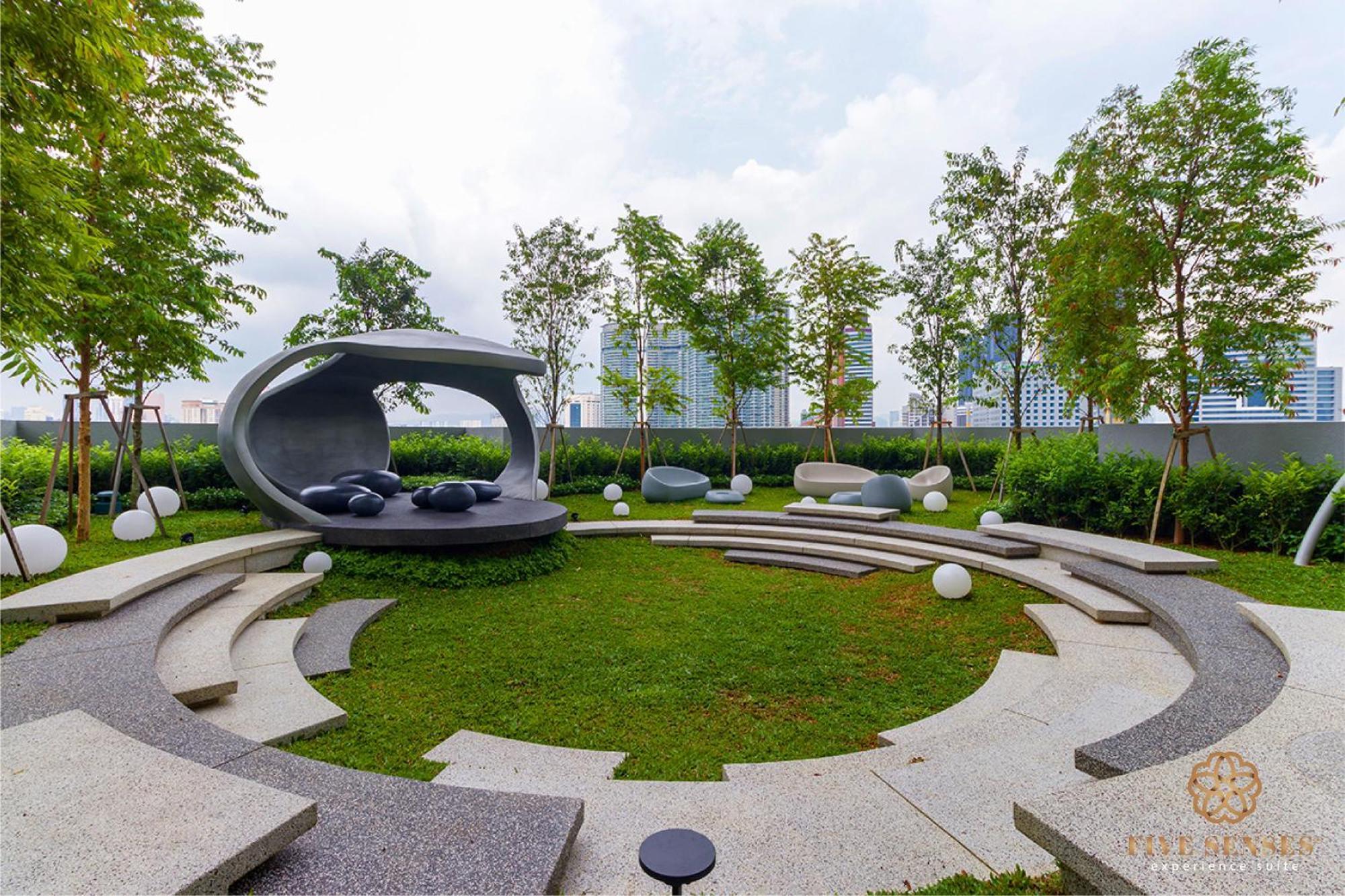 Scarletz Signature Suites, Klcc Куала-Лумпур Екстер'єр фото