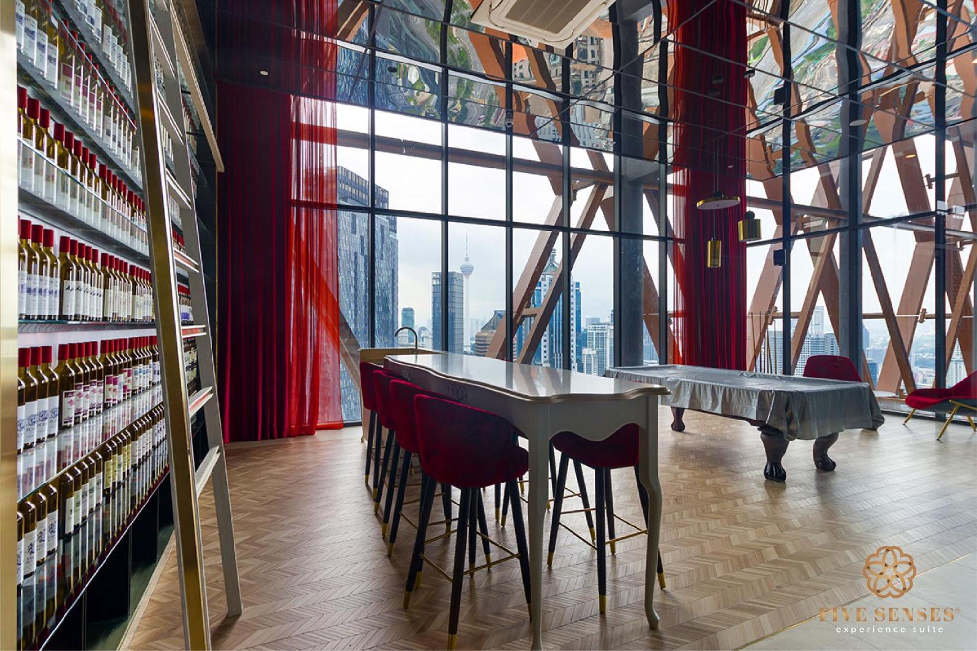 Scarletz Signature Suites, Klcc Куала-Лумпур Екстер'єр фото